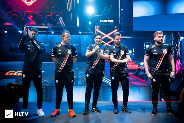 为什么乱路比长龙更危险？（为何无序的人群比排起长龙更危险？）