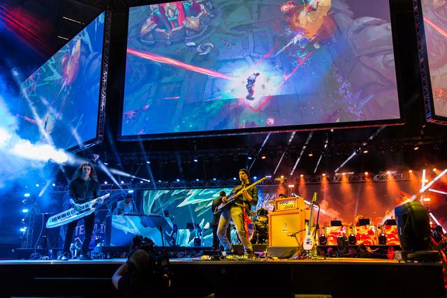 什么是麻将里的“海底捞月”？解析这种极低概率事件背后的博彩诱惑。（解密麻将“海底捞月”：一次极低概率却难以抗拒的博彩诱惑）